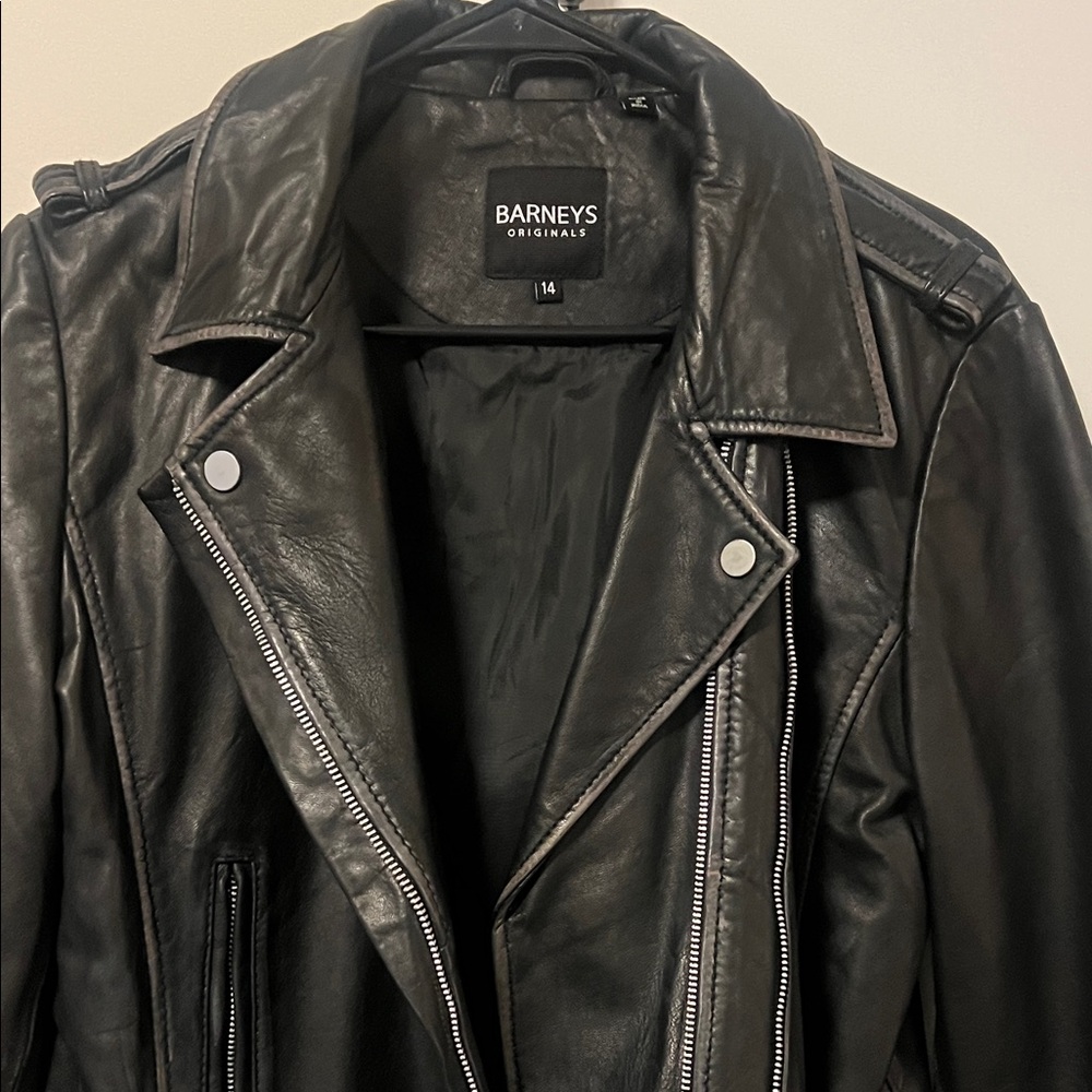 Barneys New York Women's Classic Black Leather Jacket - Picture 3 of 13